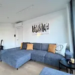 Luxury Penthouse Apartment In City Center